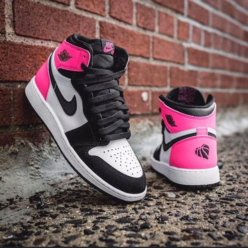 Jordan 1 High Dunk 4