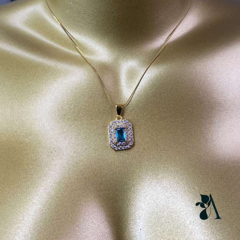 The Veritas Necklace - View 2
