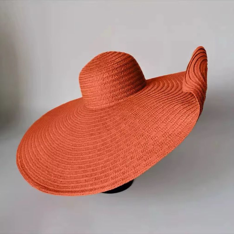 Maxi Beach Hat - View 3