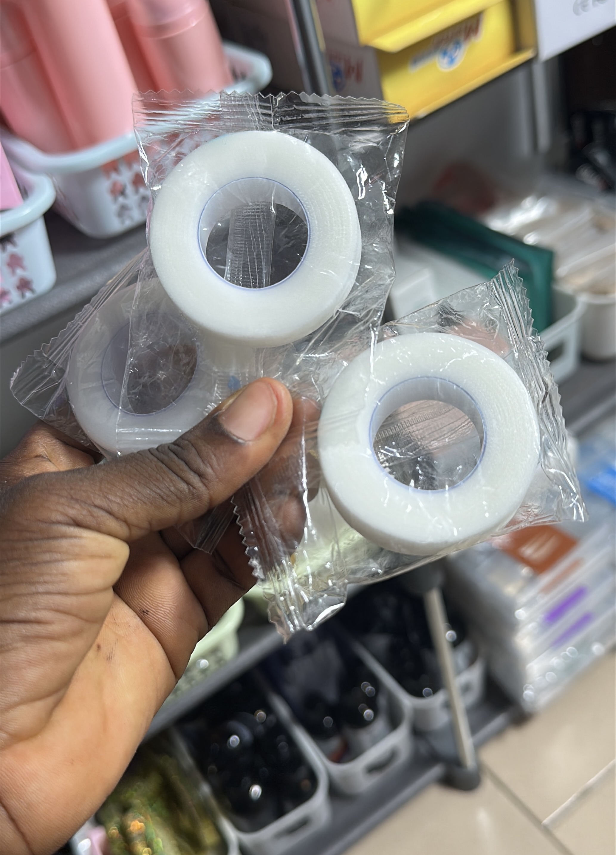 Rubber lash tape