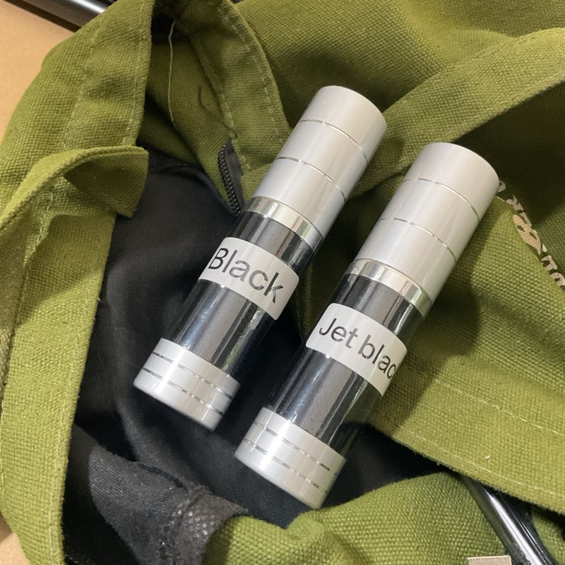 Brow pigment small