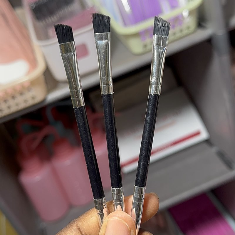 Brow  brush