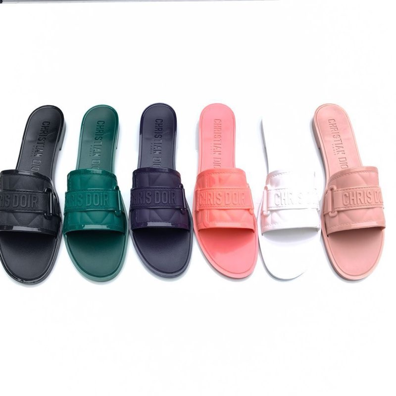 Jelly slippers fastest fingers