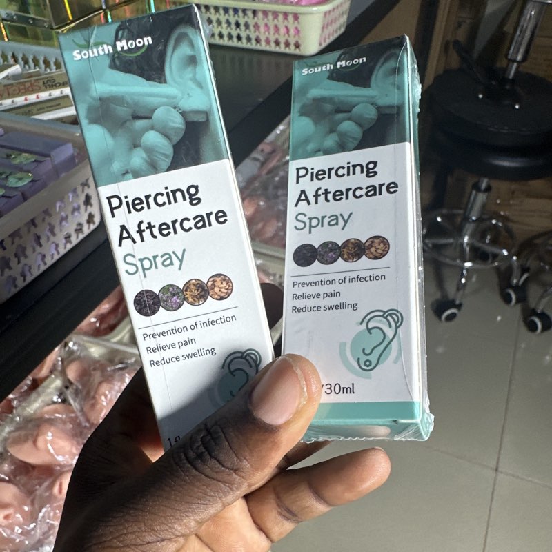 Piercing afterspray